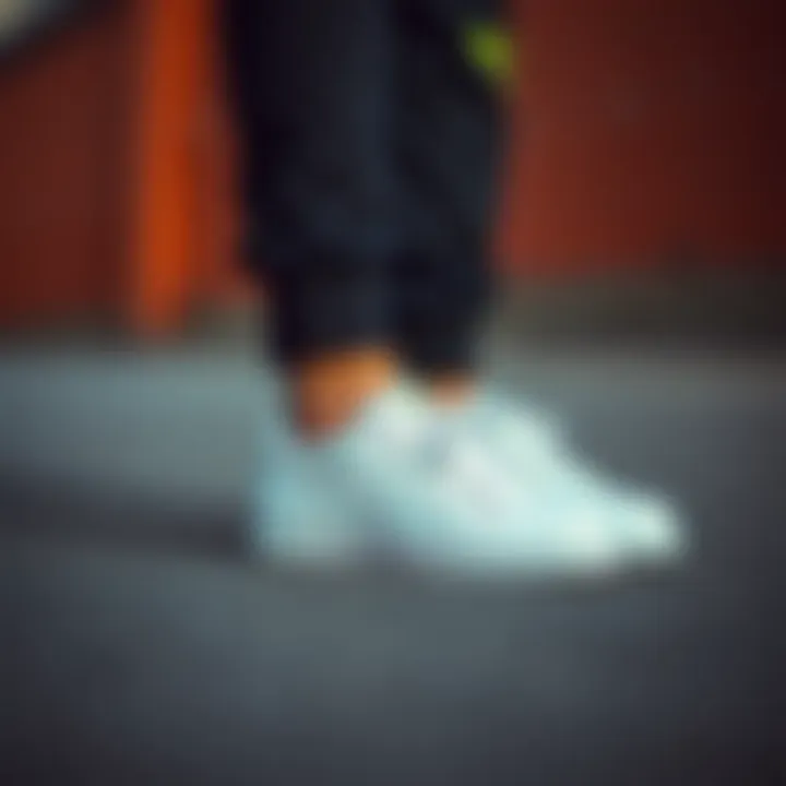 Outfit Combinations with Puma Sneakers Various outfit combinations with white sneakers