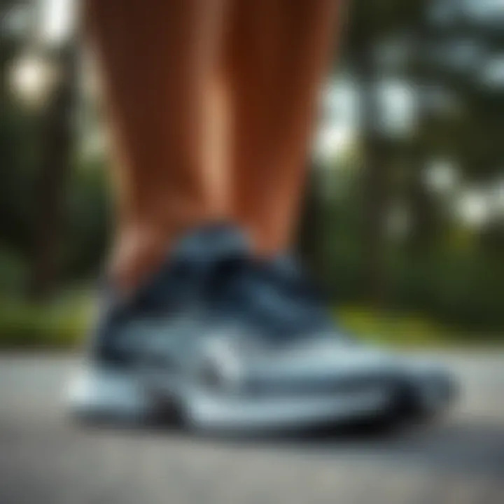 Choosing the Right Footwear: Running vs. Walking Comparison of running and walking shoes